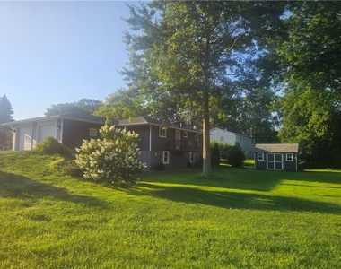 7497 Lake Avenue - Photo Thumbnail 4