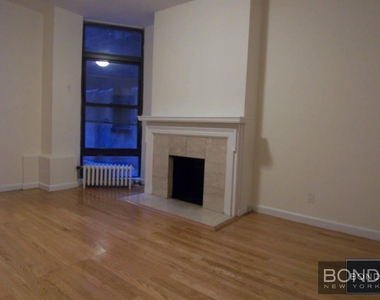 East 84th Street - Photo Thumbnail 10