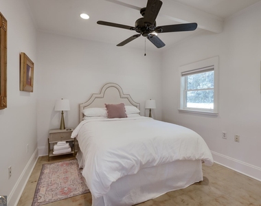 190 Lakewood Drive - Photo Thumbnail 18