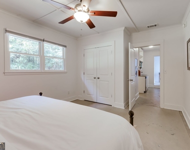 190 Lakewood Drive - Photo Thumbnail 9