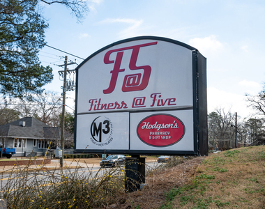 1451 Milledge Avenue - Photo Thumbnail 14