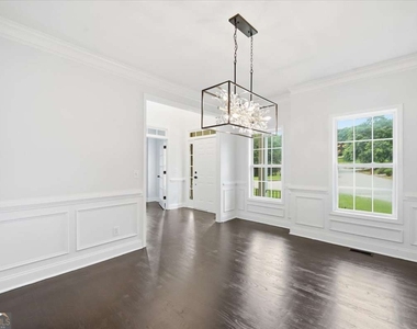 2000 Millstone Drive Sw - Photo Thumbnail 9