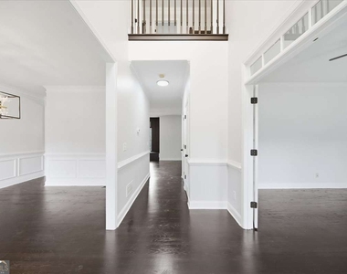 2000 Millstone Drive Sw - Photo Thumbnail 7