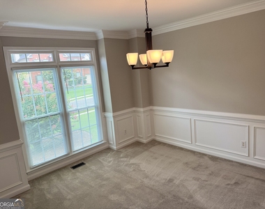 1770 Highland Oaks Way - Photo Thumbnail 20