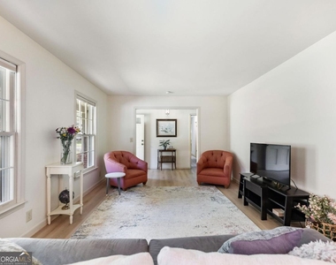 474 Four Winds Plaza Sw - Photo Thumbnail 1