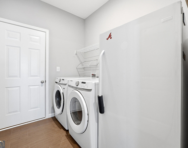 24 Aspen Way - Photo Thumbnail 11