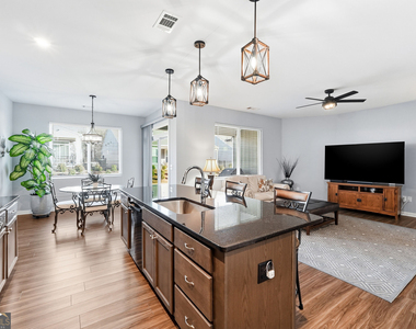 24 Aspen Way - Photo Thumbnail 3