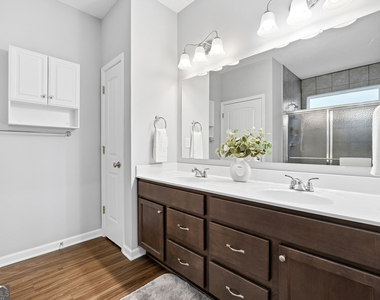 24 Aspen Way - Photo Thumbnail 7