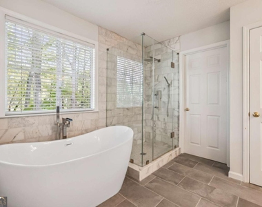 615 Tammany Pointe - Photo Thumbnail 7