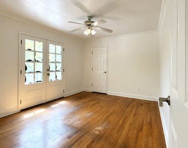 798 Saint Charles Avenue Ne - Photo Thumbnail 7