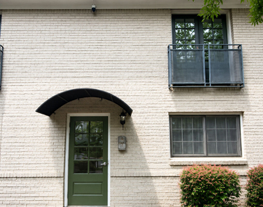 798 Saint Charles Avenue Ne - Photo Thumbnail 2