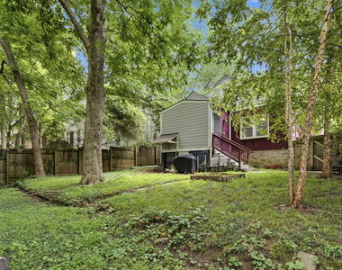1669 Emerald Avenue Sw - Photo Thumbnail 28