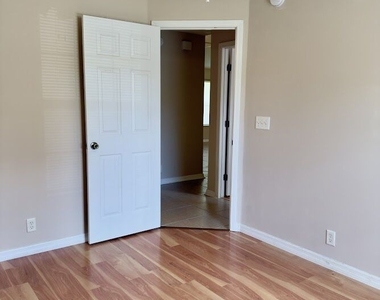 105 Honeysuckle Road - Photo Thumbnail 16