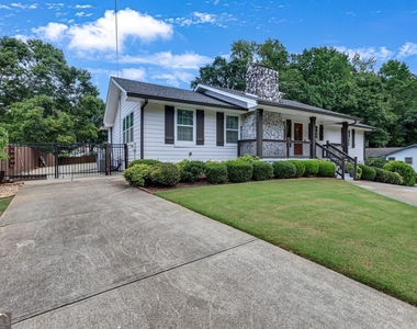 569 Garner Way Nw - Photo Thumbnail 35