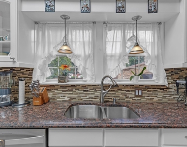 569 Garner Way Nw - Photo Thumbnail 12