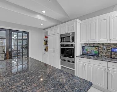 569 Garner Way Nw - Photo Thumbnail 15