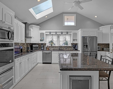 569 Garner Way Nw - Photo Thumbnail 10
