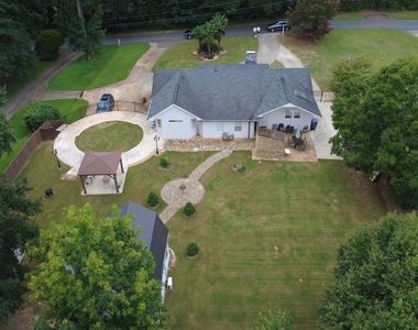 569 Garner Way Nw - Photo Thumbnail 2