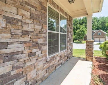 4769 Bogan Meadows Drive - Photo Thumbnail 5