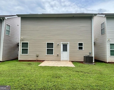 629 Carlton Pointe Drive - Photo Thumbnail 20