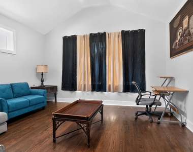 2877 Alexa Avenue Se - Photo Thumbnail 8
