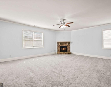 3845 Alden Place - Photo Thumbnail 7