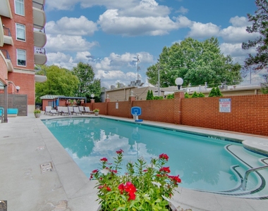 3820 Roswell Road Ne - Photo Thumbnail 40