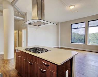3820 Roswell Road Ne - Photo Thumbnail 8