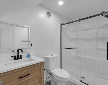 569 Garner Way Nw - Photo Thumbnail 3