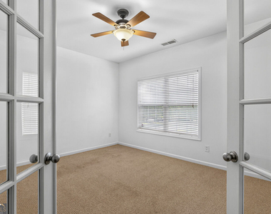 1201 Shelborne Way - Photo Thumbnail 4