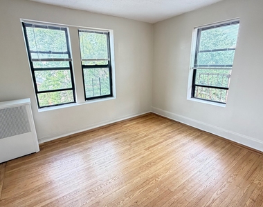 160-4 Sanford Avenue - Photo Thumbnail 17