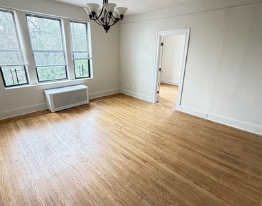 160-4 Sanford Avenue - Photo Thumbnail 7
