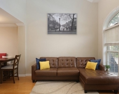 107 Donato Cir - Photo Thumbnail 3