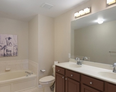 107 Donato Cir - Photo Thumbnail 10