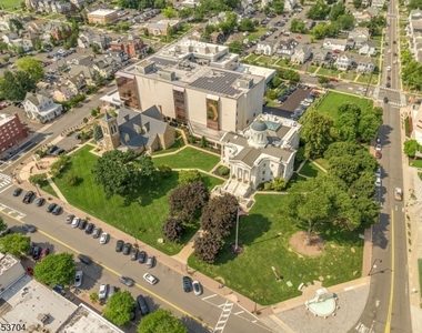 62 W Main St - Photo Thumbnail 34