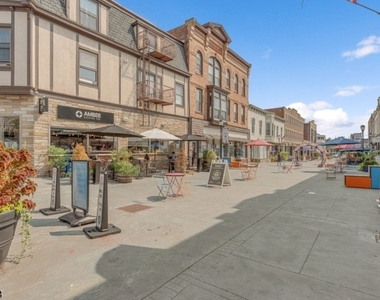 62 W Main St - Photo Thumbnail 30