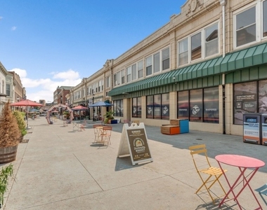 62 W Main St - Photo Thumbnail 31