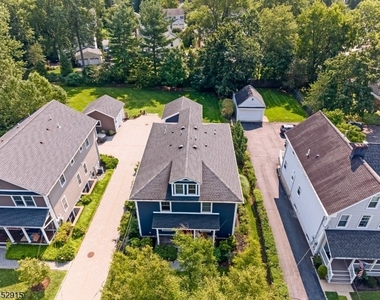 51 Summit Ave, Unit A - Photo Thumbnail 27