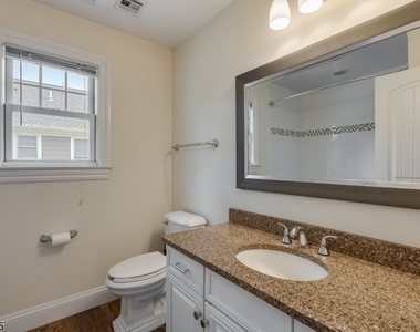 51 Summit Ave, Unit A - Photo Thumbnail 19