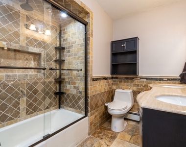 7 Bari Dr - Photo Thumbnail 23