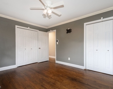 7 Bari Dr - Photo Thumbnail 16