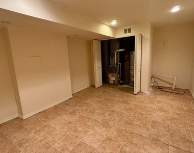 12 Spencer St - Photo Thumbnail 9