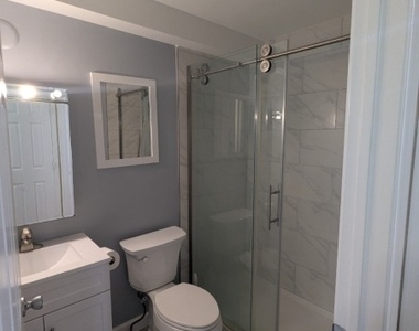 316 Ventnor Ct - Photo Thumbnail 17