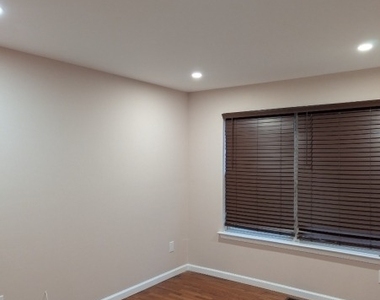 316 Ventnor Ct - Photo Thumbnail 5