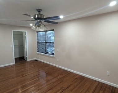 316 Ventnor Ct - Photo Thumbnail 22