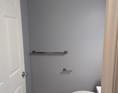 316 Ventnor Ct - Photo Thumbnail 23