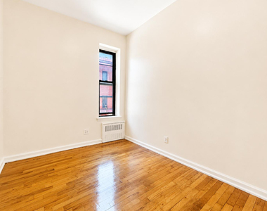 973 Aldus Street - Photo Thumbnail 8