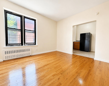 973 Aldus Street - Photo Thumbnail 4