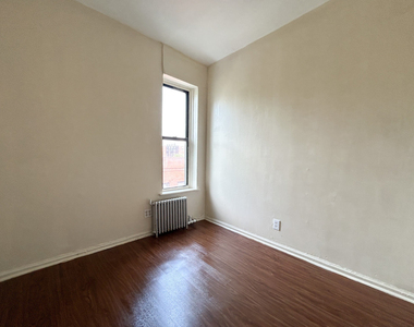 973 Aldus Street - Photo Thumbnail 3