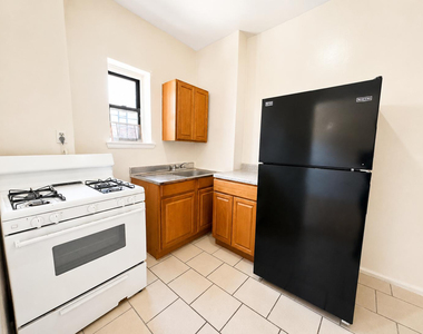 973 Aldus Street - Photo Thumbnail 9